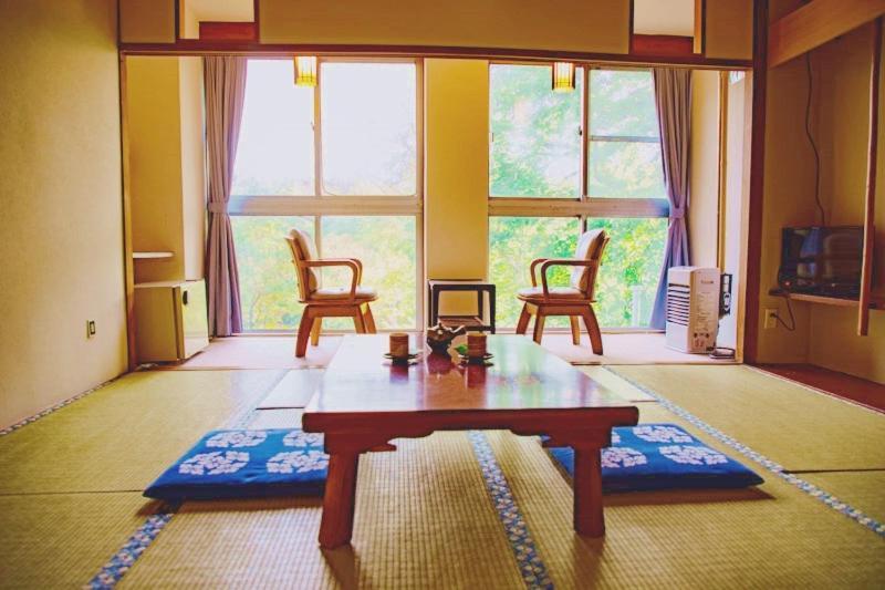 Biei Shirogane No Yu Hotel Ngoại thất bức ảnh